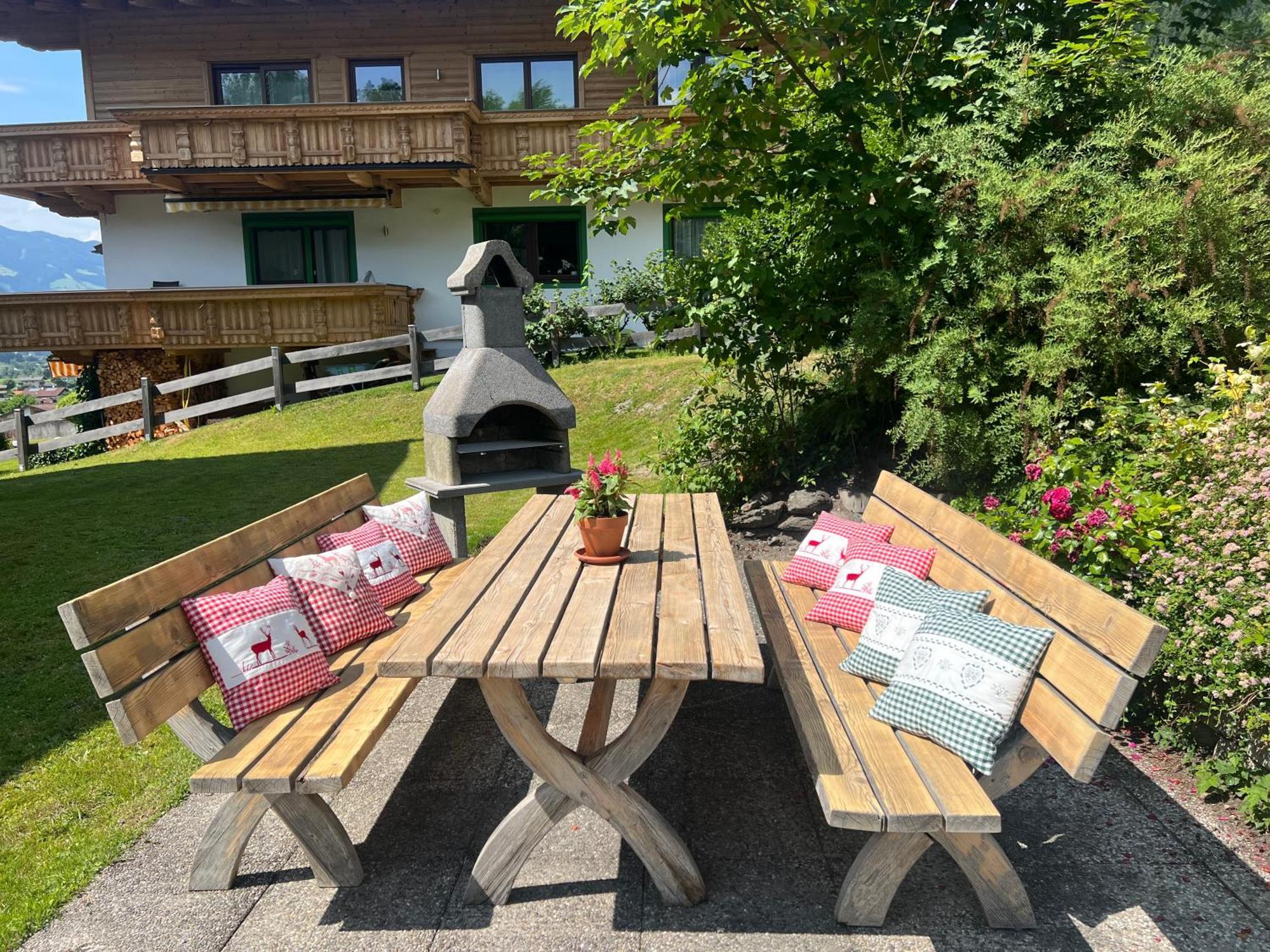 Ferienwohnung Steinbock Terrasse, Gartensauna, Garten, Grillplatz Stumm Ngoại thất bức ảnh